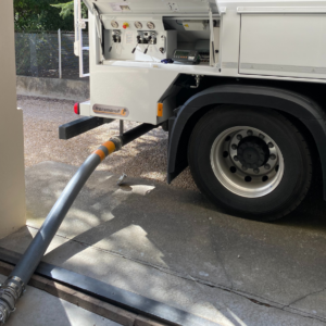 Livraison granulés vrac DIN+ Camion souffleur pesée embarquée